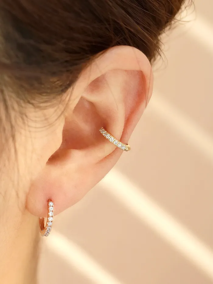 MinimalBijoux Earrings 14K gold Conch Hoop earring 16g